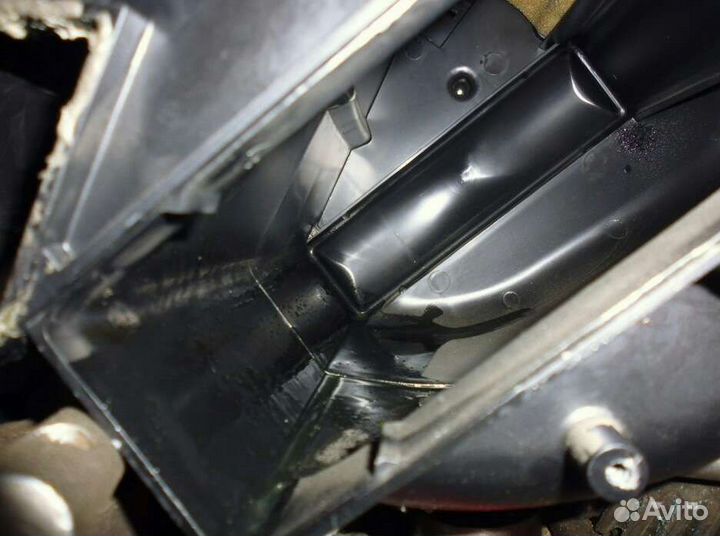 Замена радиатора печки Niva Travel