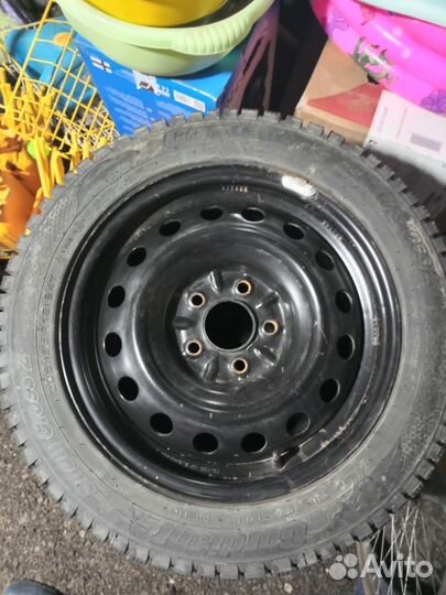Зимняя резина 205 55 r16 бу 1 сезон на штампах