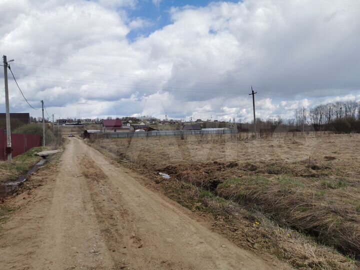 Участок 7 сот. (ИЖС)