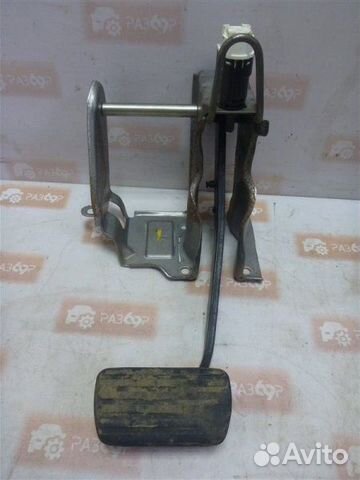 Педаль тормоза Renault Duster HSM F4R 2013