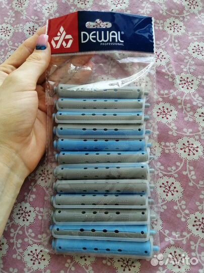 Парикмахерские принадлежности