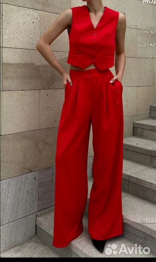 Брючный костюм женский