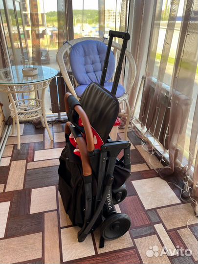 Прогулочная коляска yoya plus