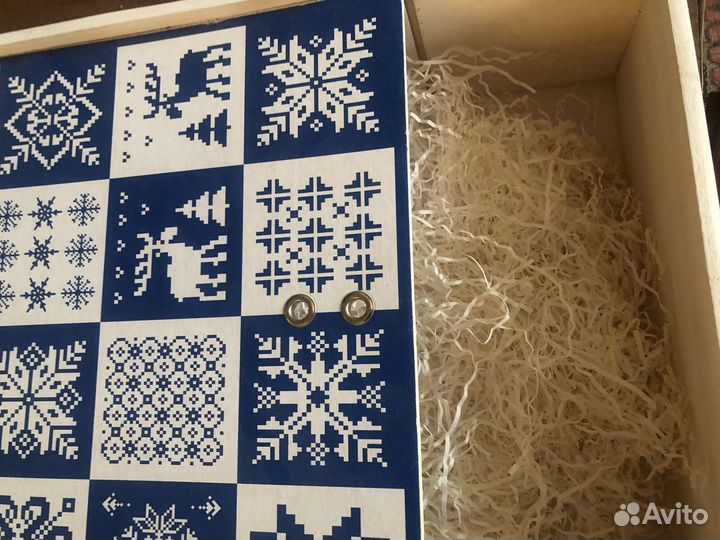 Коробка для подарка и хранения