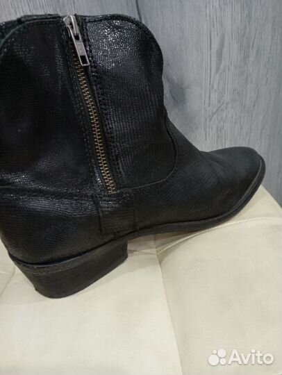 Полусапоги женские, казаки