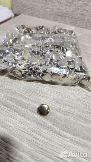 Кнопки для одежды