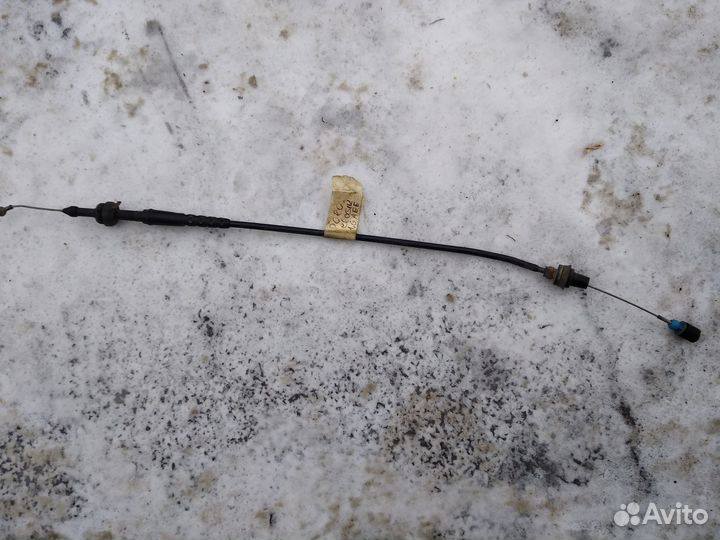 Трос педали газа / акселератора VW Поло Классик