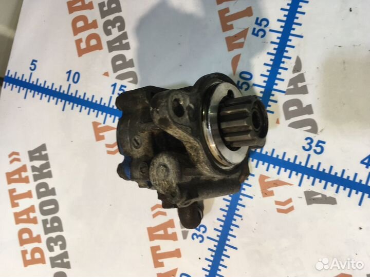 Тойота Хайлюкс Насос гидроусилителя руля