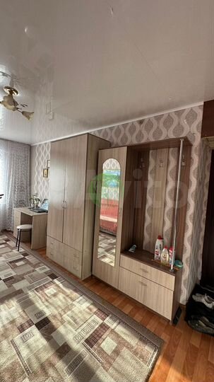 Комната 18 м² в 8-к., 5/5 эт.