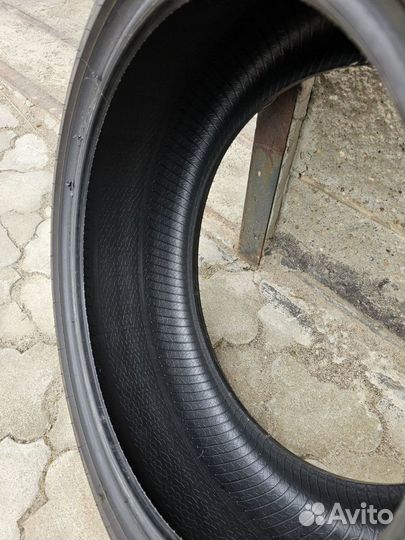 Pirelli Cinturato P7 275/35 R19 100Y