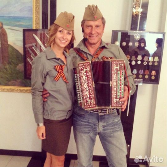 Гармонист, баянист и гитарист на праздник, юбилей