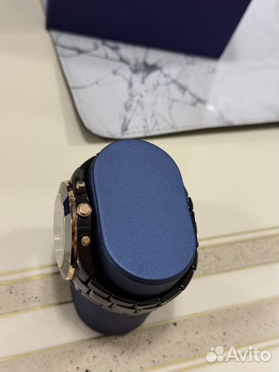 Наручные часы swarovski