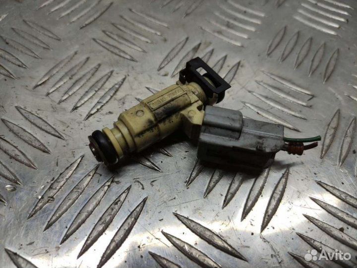 Форсунка Hyundai Tucson 1 2.0 2007