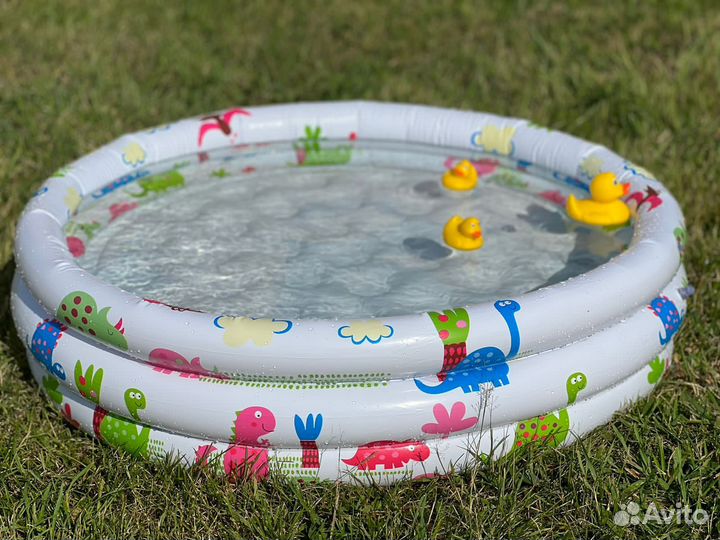 Детский надувной бассейн