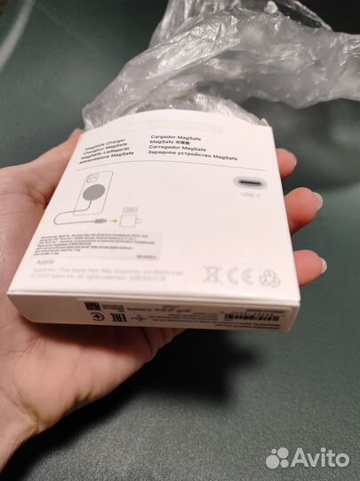 Аксессуары для iPhone magsafe блок картридер