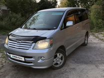 Toyota Noah 2.0 AT, 2001, 386 000 км, с пробегом, цена 970 000 руб.