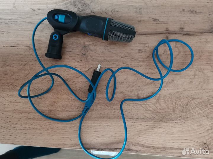 Микрофон trust