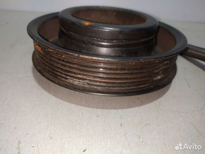 Шкив коленвала 1.6 бензин Форд Фокус 3 Фиеста 6