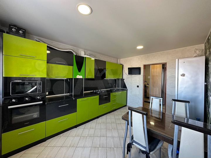 3-к. квартира, 69 м², 3/3 эт.