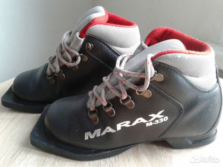Лыжные ботинки 33 размер (Marax M-330 Россия)