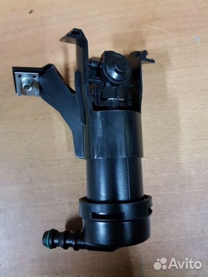 Форсунка омывателя фары Ниссан Теана 28642JN00A