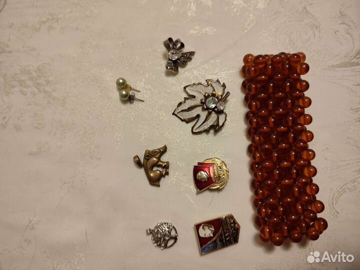 Значки Ленин, броши, браслет