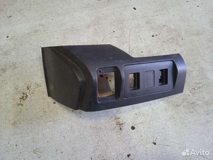 Накладка торпедо левая toyota camry xv 40 тойота