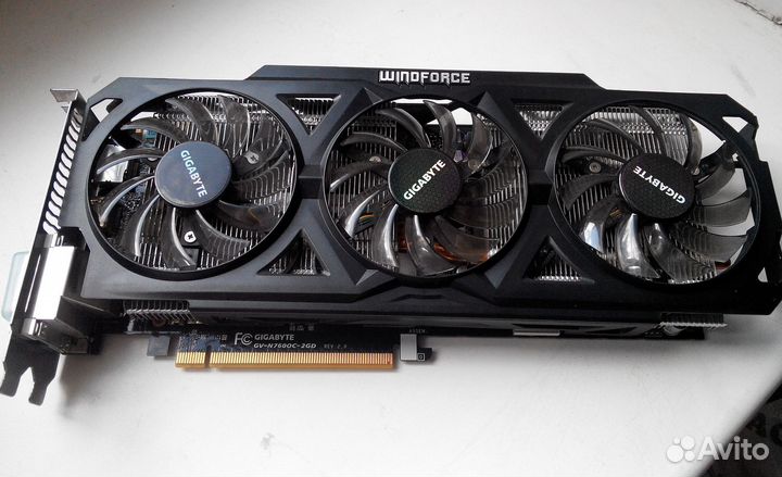 Видеокарта Gigabyte GTX 760 (GV-N760OC-2GD Rev.2.0