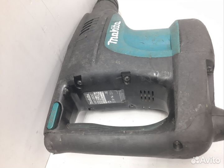 Отбойный молоток Makita HM 1203