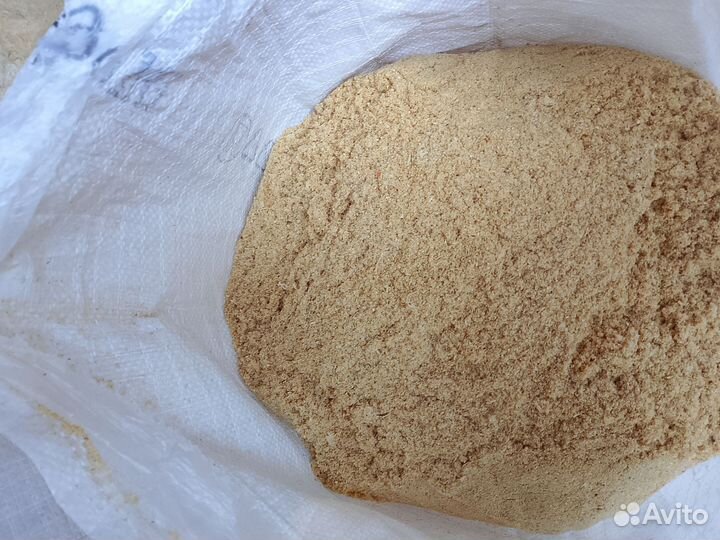 Опилки в кулях