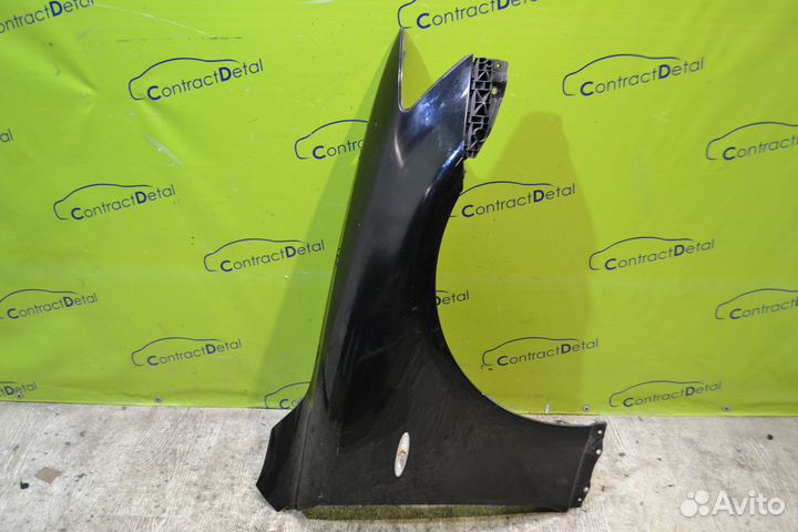 Крыло переднее правое Lexus IS 250 350 2005-2008