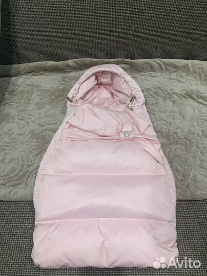 Зимний пуховый конверт для новорожденной девочки