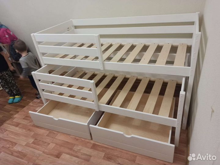 Детская выкатная кровать два яруса