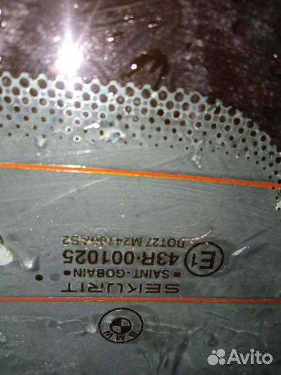 BMW E39 дверное правое стекло кузовные форточки за