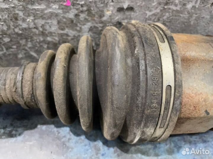 Привод передний левый Toyota Highlander XU20