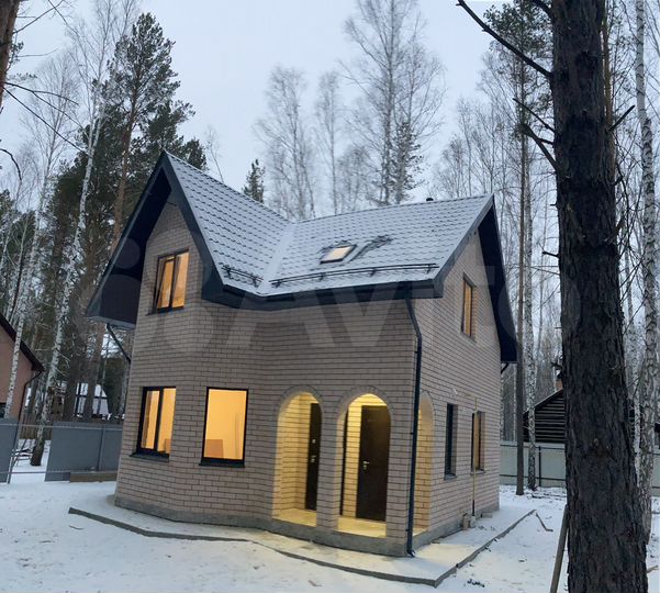 Дом 90 м² на участке 8 сот.