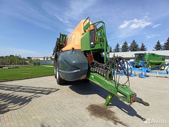 Опрыскиватель Amazone UX11200, 2012