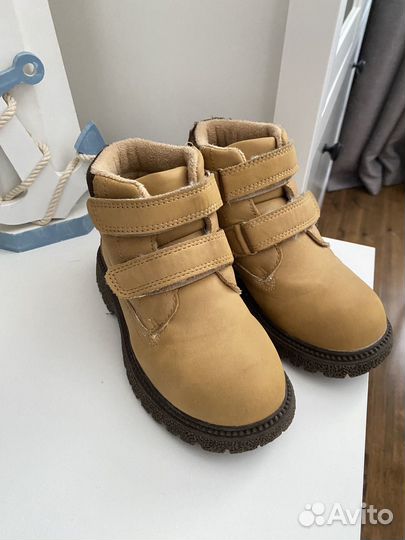 Ботинки демисезонные 28