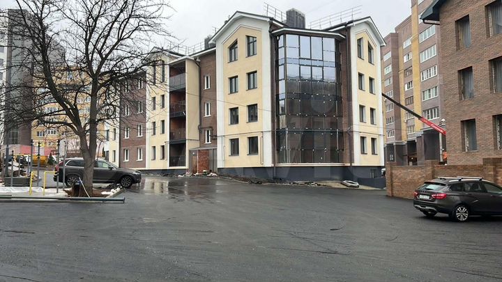 Помещение в новом доме 400м