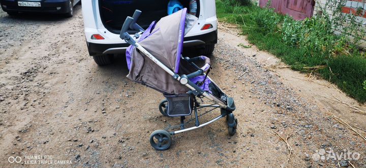 Прогулочная коляска infiniti