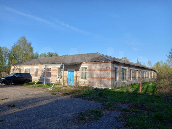 Дом 430 м² на участке 65 сот.