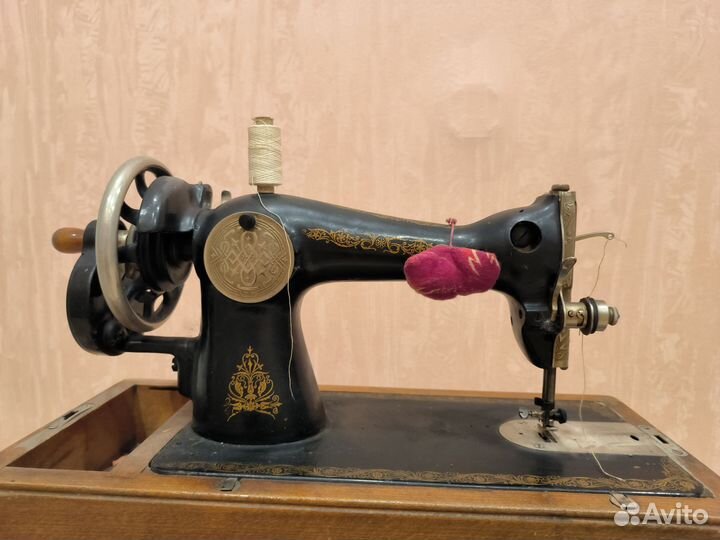 Швейная машина подольск ручная
