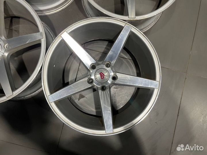 Диски литые Vossen VPS-303 8.5 x R18