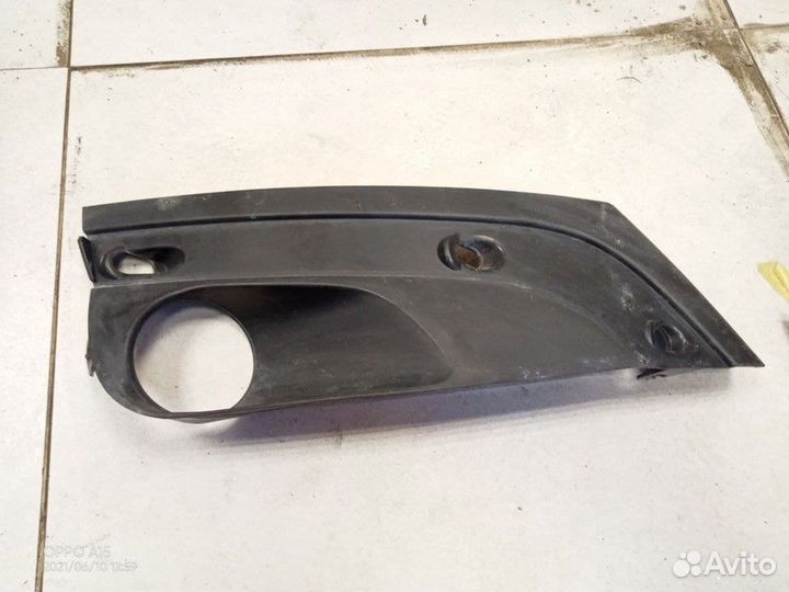 Рамка противотуманной фары левой LADA Vesta