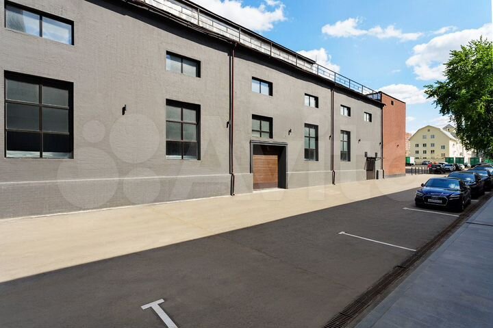 Офис, Шоурум, Торговля 3492.9 м². Собственник