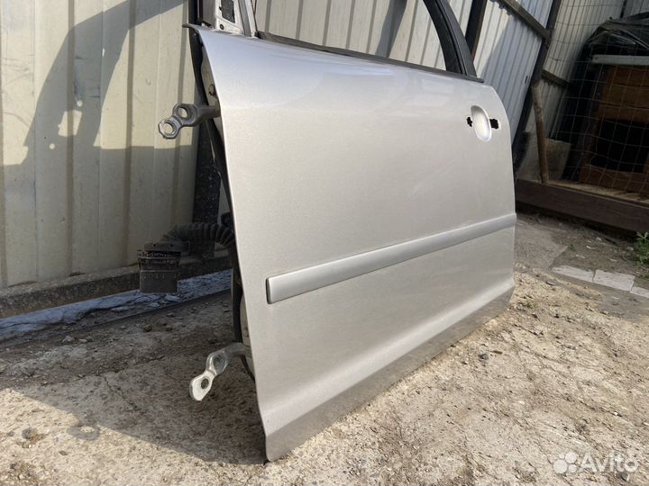 Дверь передняя левая Ford Focus 2