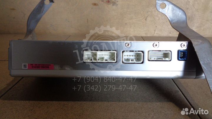 Усилитель акустики Lexus RX 300/330/350/400h