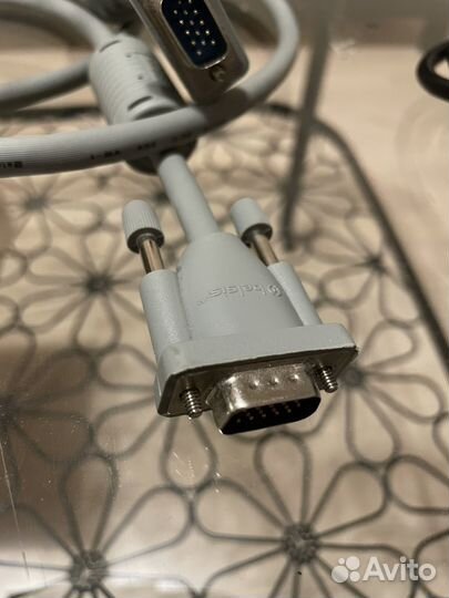 Кабель VGA