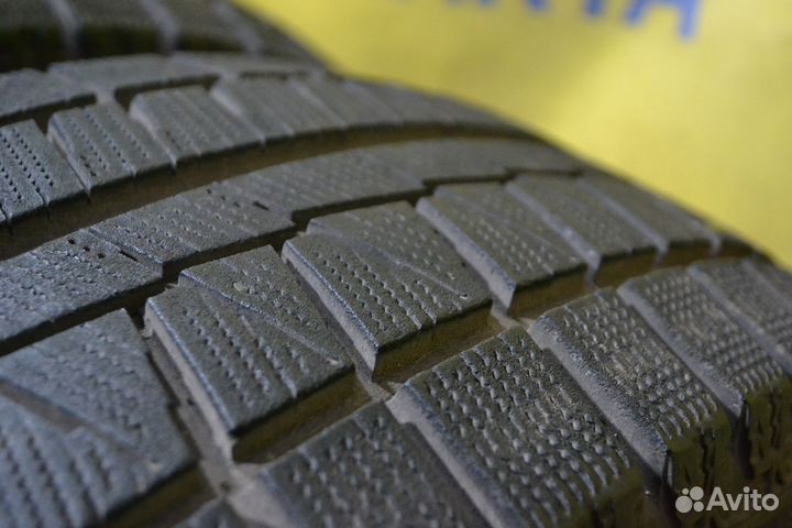 Bridgestone Blizzak Revo GZ 205/55 R16