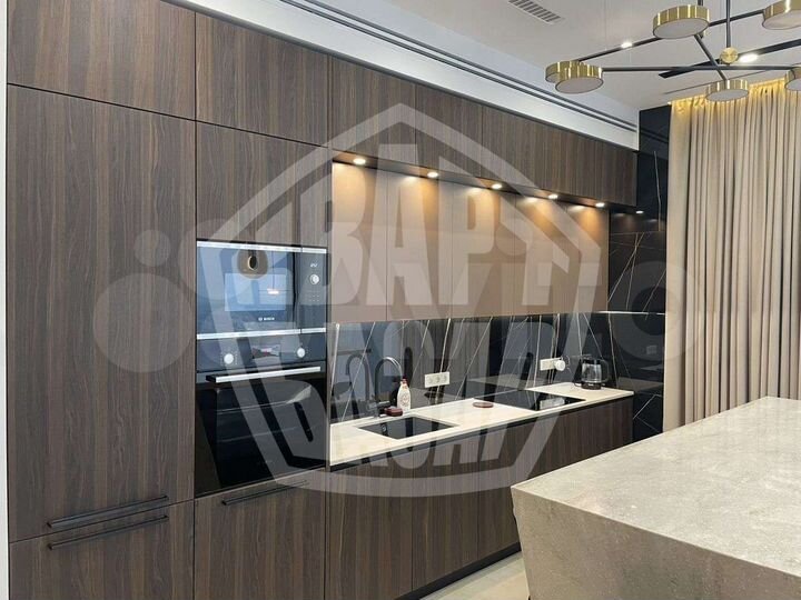 2-к. квартира, 98 м², 18/24 эт.